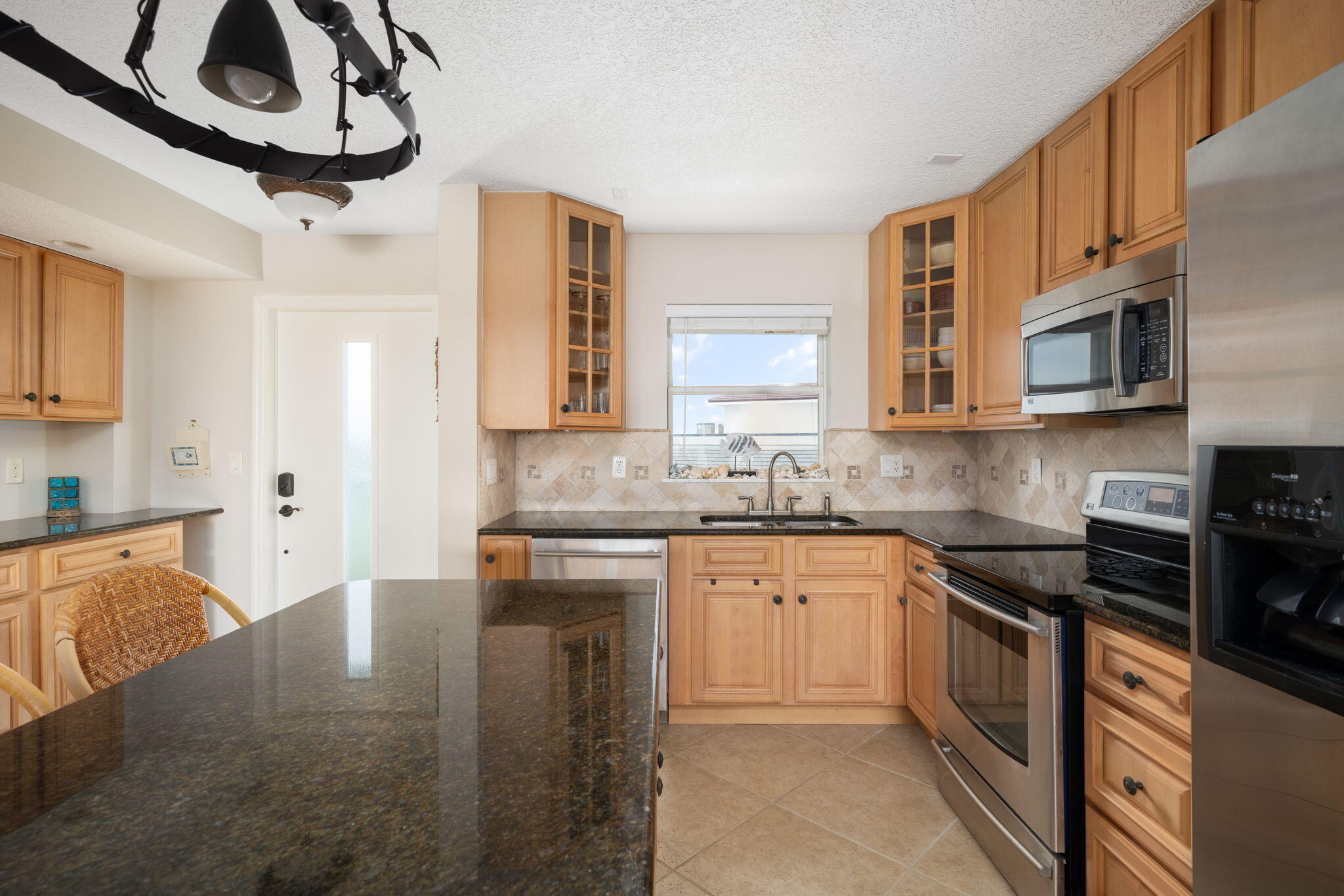 4049 Ocean Drive 505 Property Photo 5