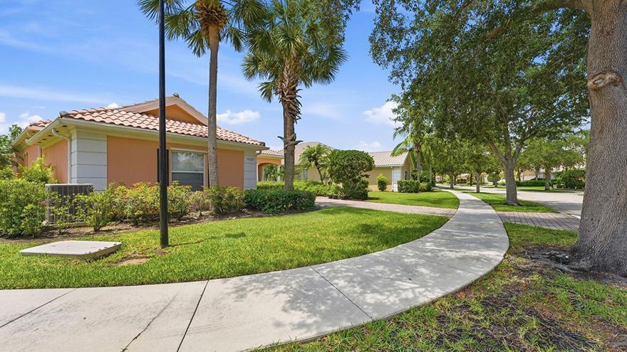 11237 Sw Olmstead Drive Property Photo 9