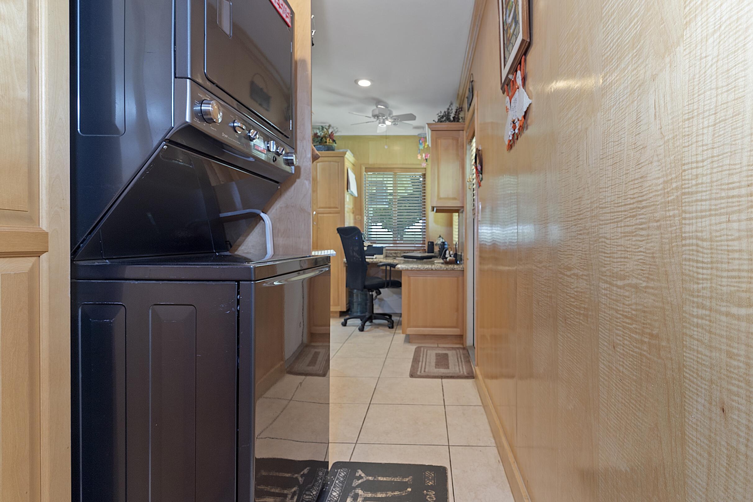 521 Sw 59th Avenue Property Photo 35