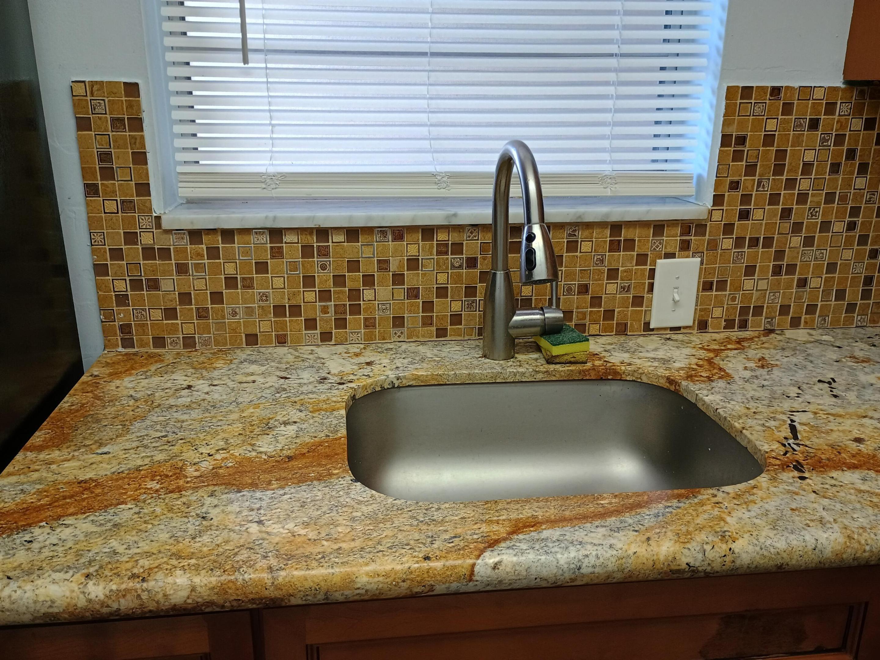 1810 New Palm Way 215 Property Photo 9