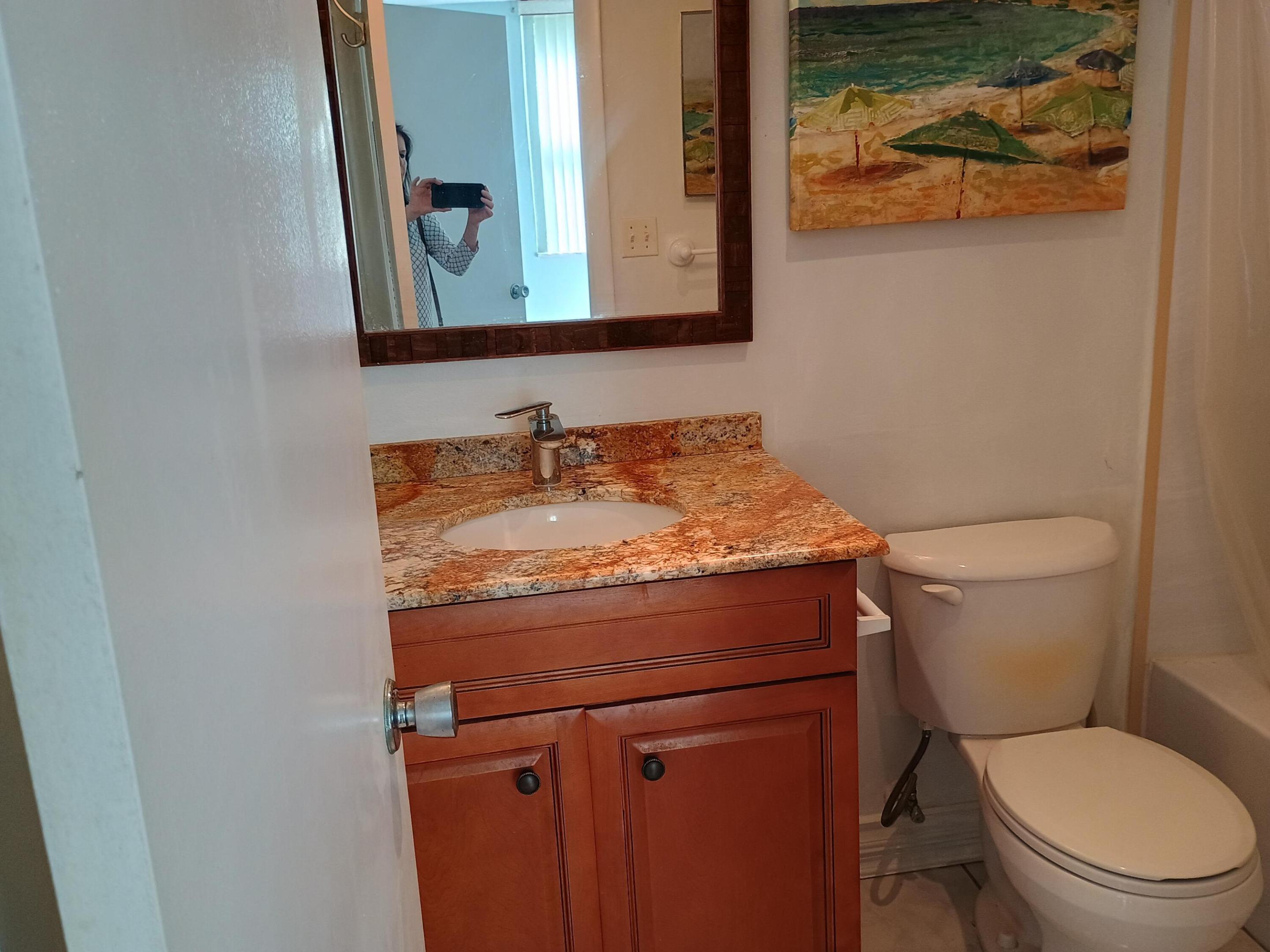 1810 New Palm Way 215 Property Photo 12