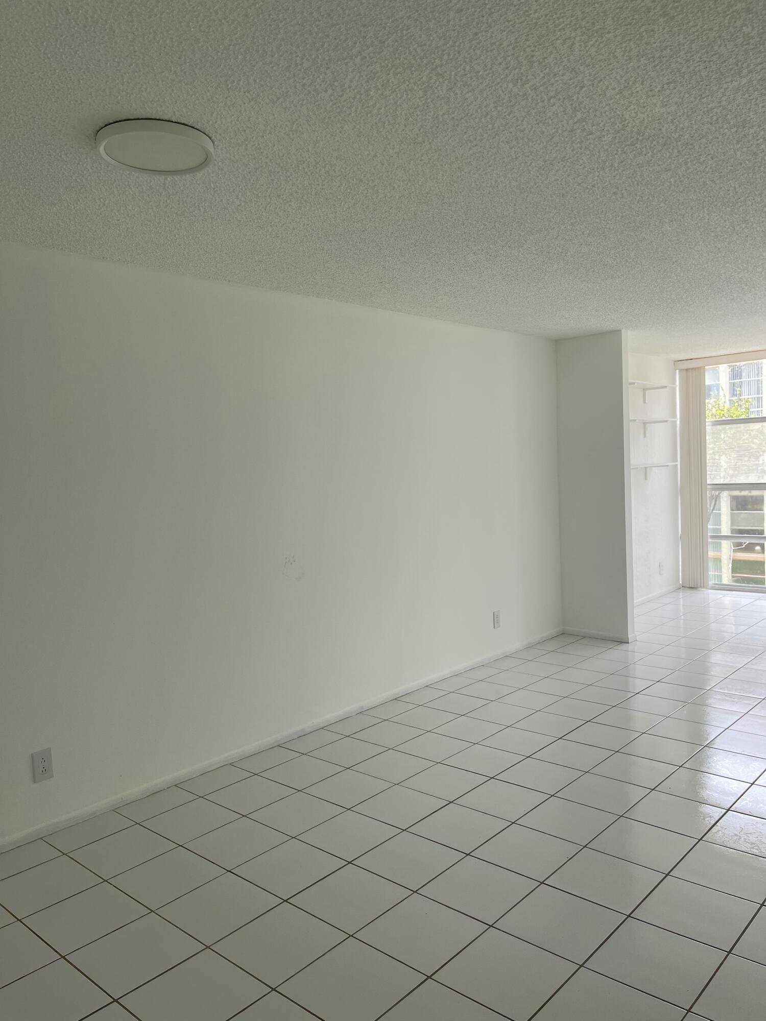 801 Three Island Boulevard 306 Property Photo 6