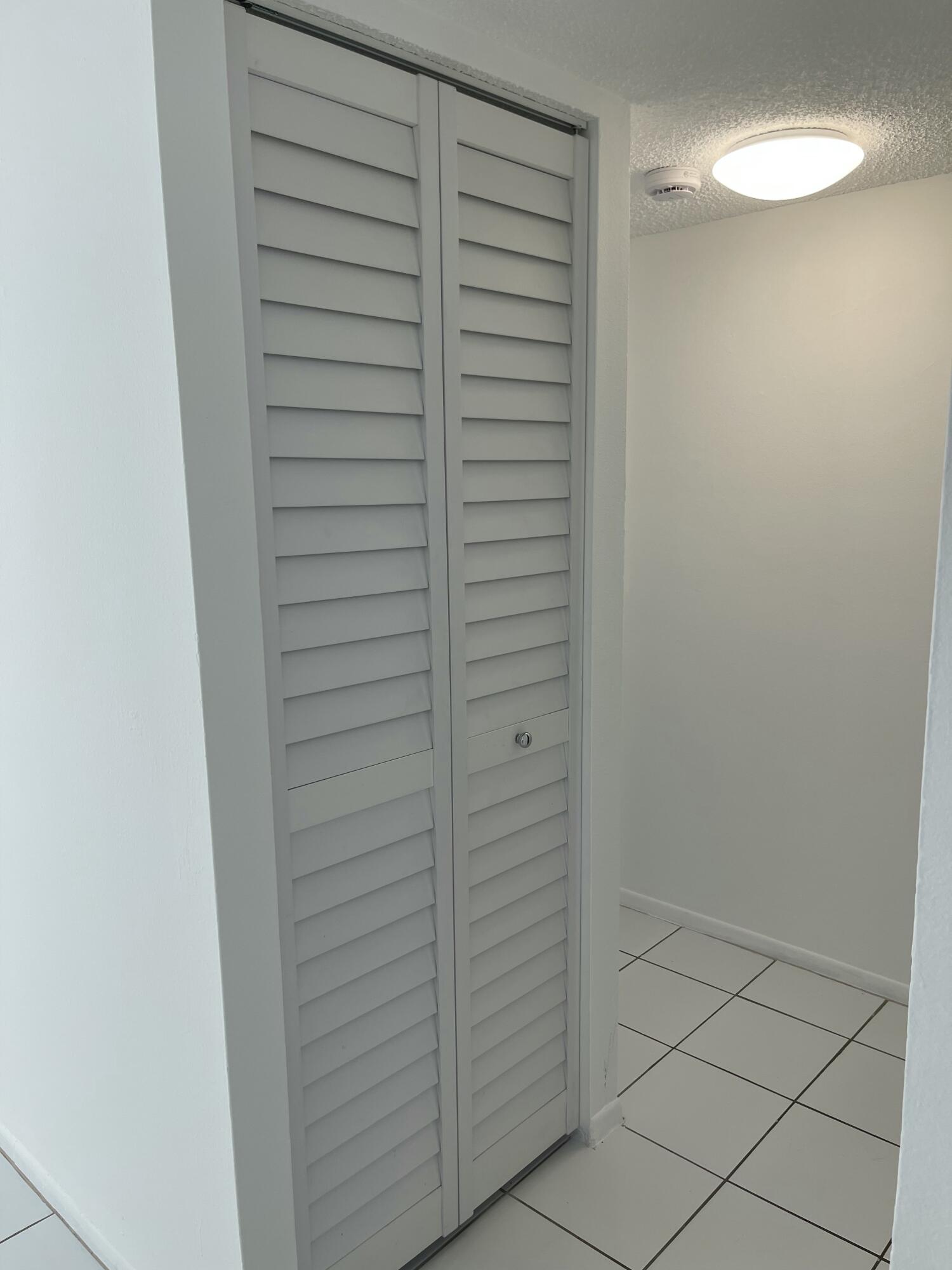801 Three Island Boulevard 306 Property Photo 18