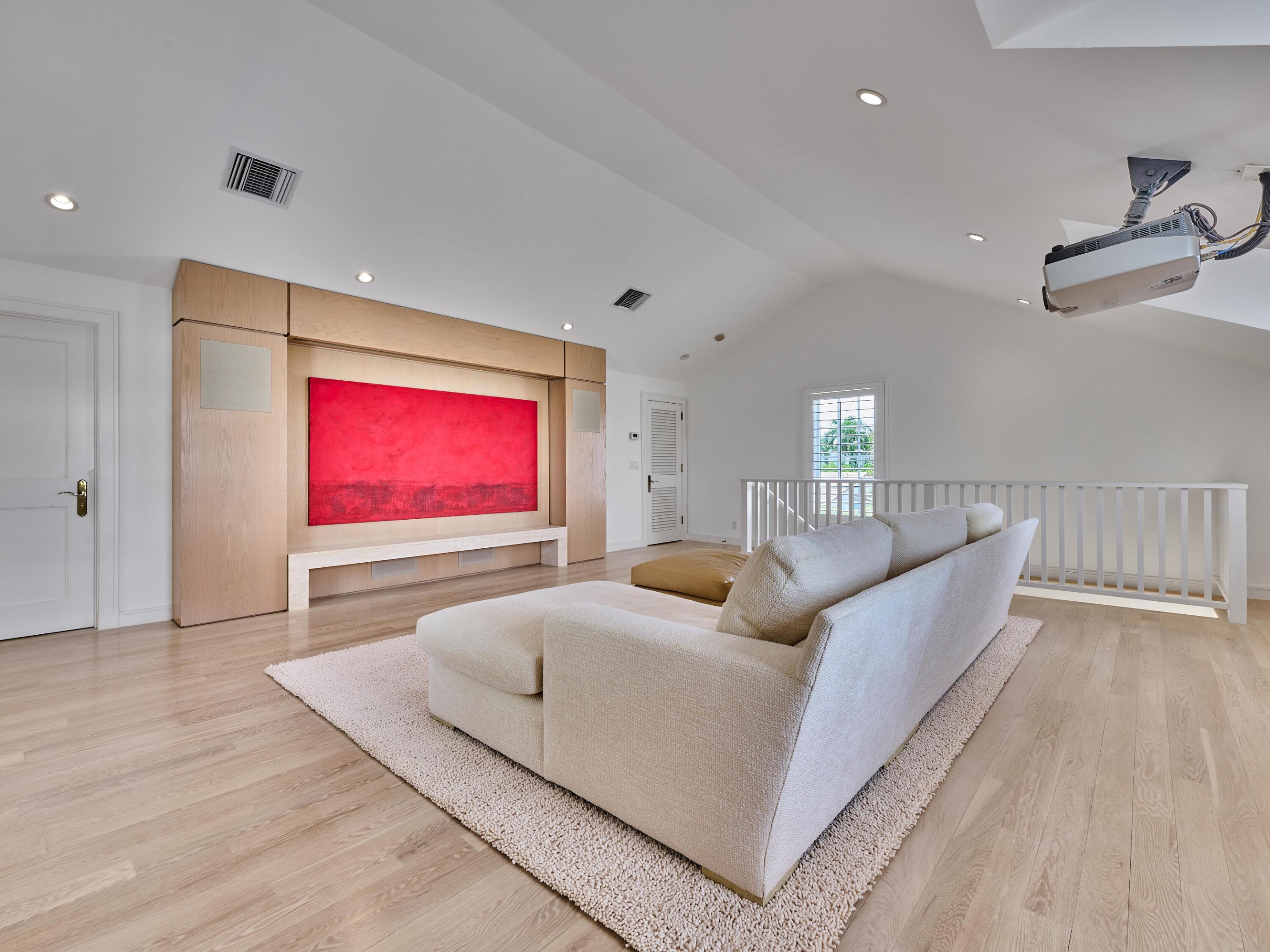 222 Monterey Road Property Photo 29