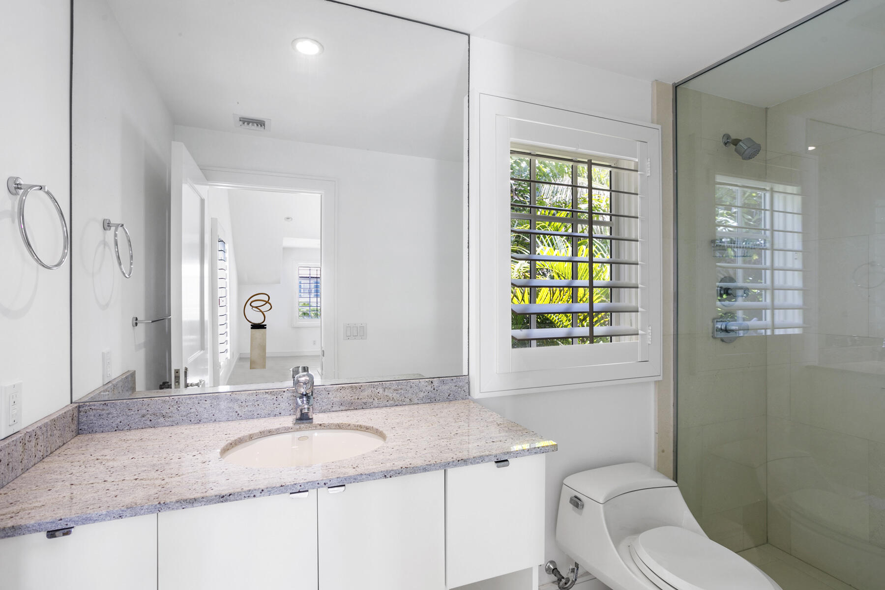 222 Monterey Road Property Photo 30