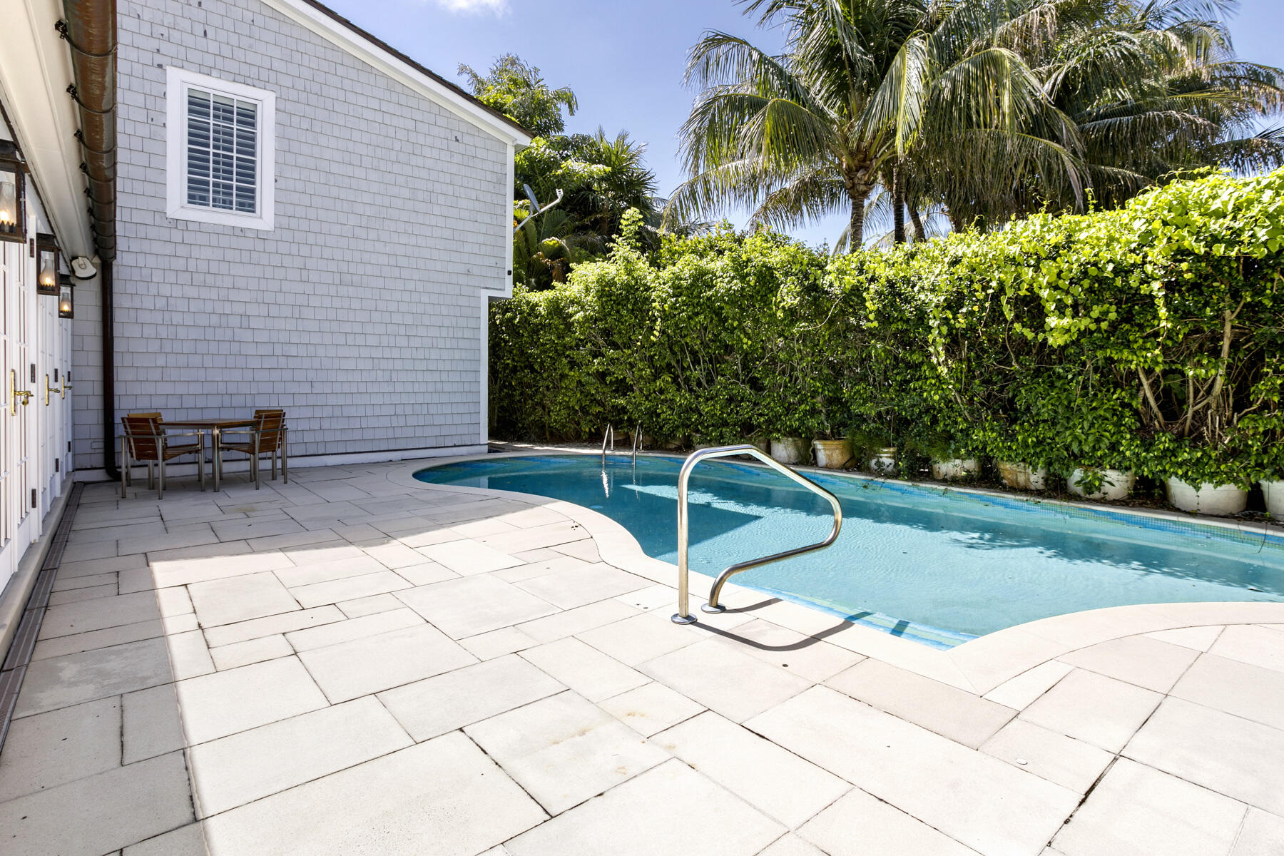 222 Monterey Road Property Photo 32