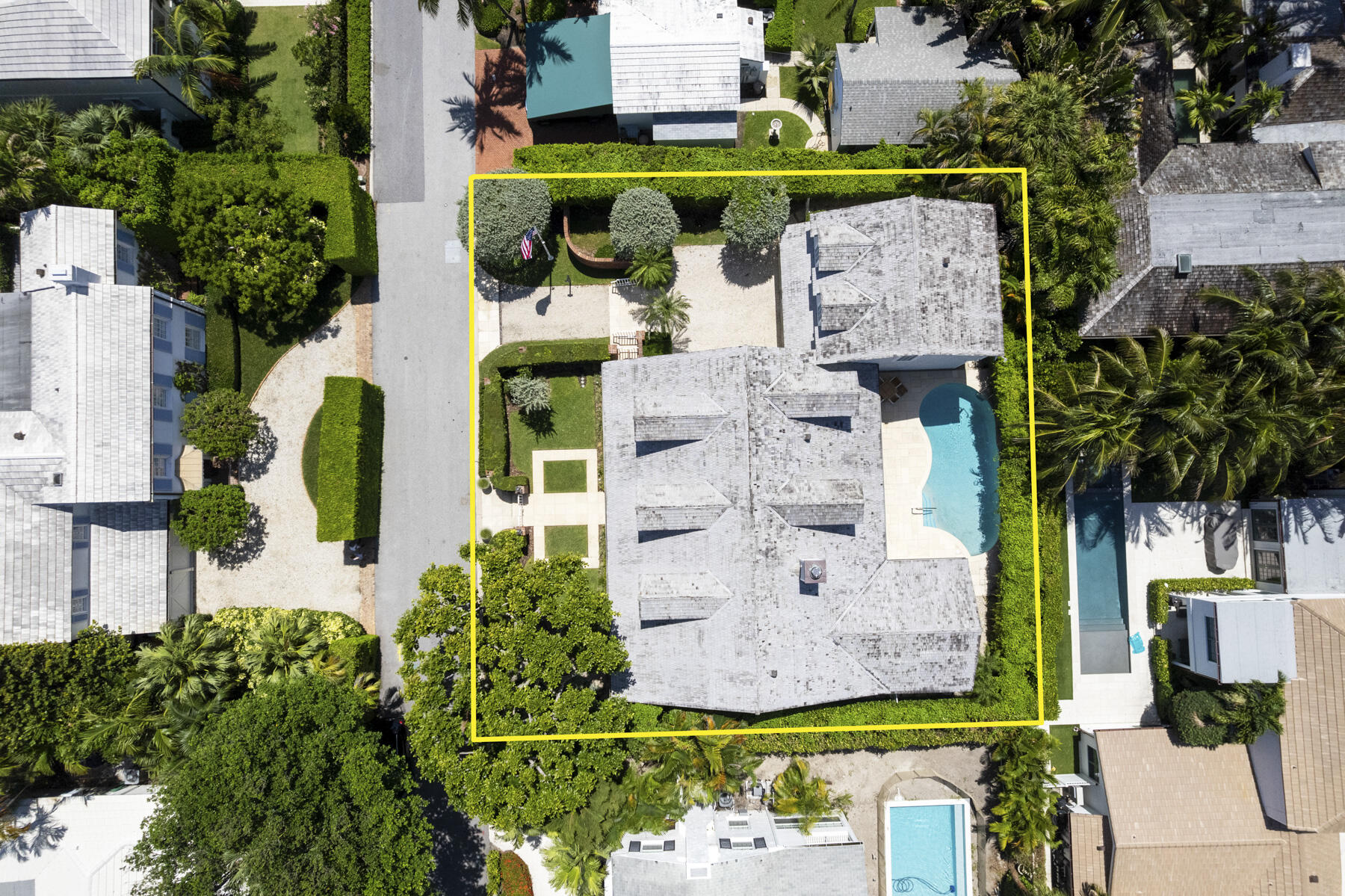 222 Monterey Road Property Photo 44
