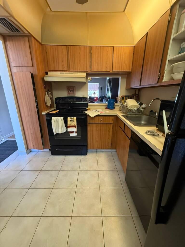 3210 Holiday Springs Boulevard 2-103 Property Photo 5