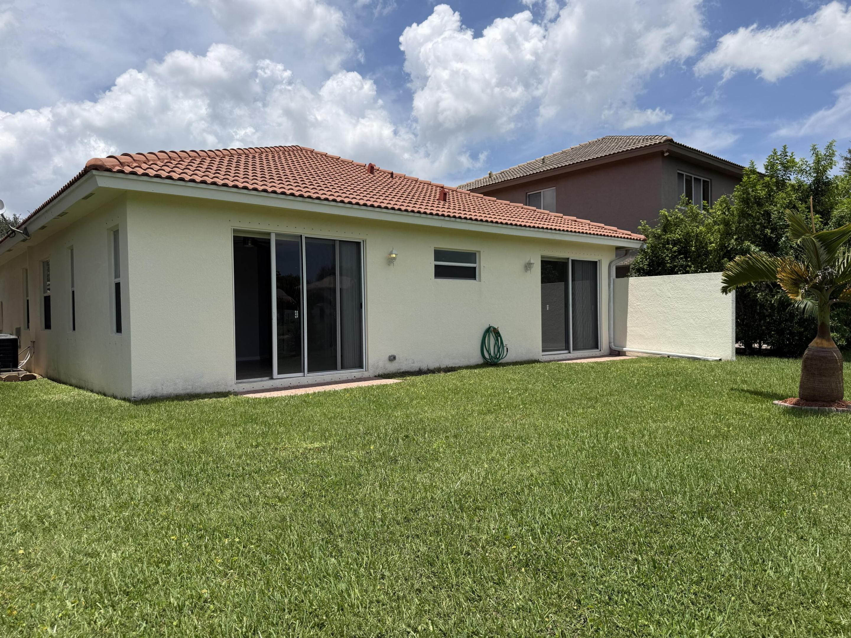 9084 Silver Glen Way Property Photo 20