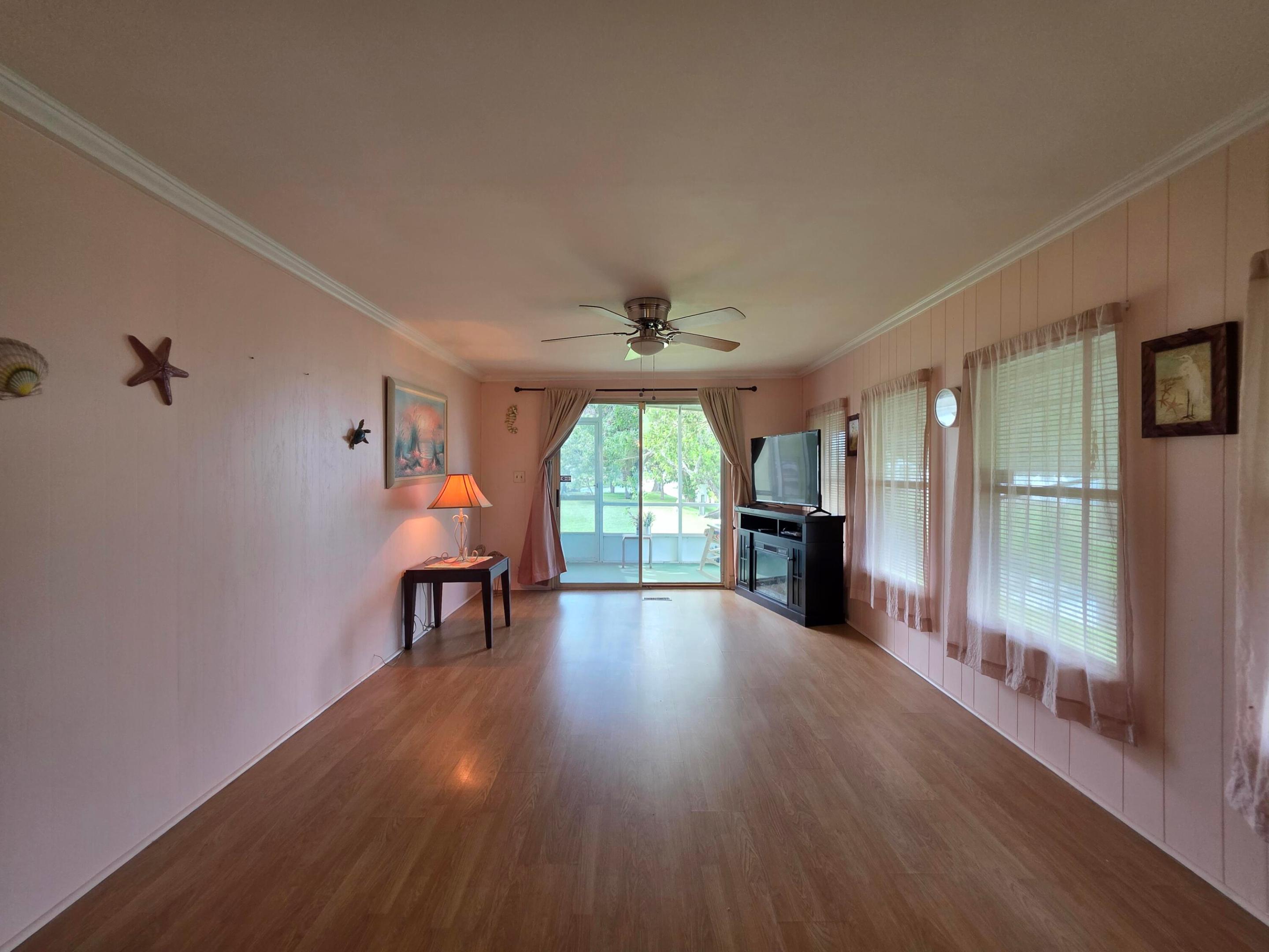37 Los Lagos Road Property Photo 7