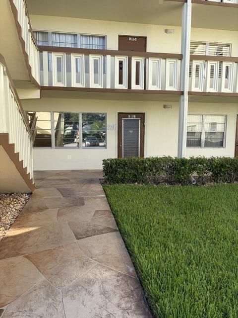 381 Mansfield J Property Photo 3