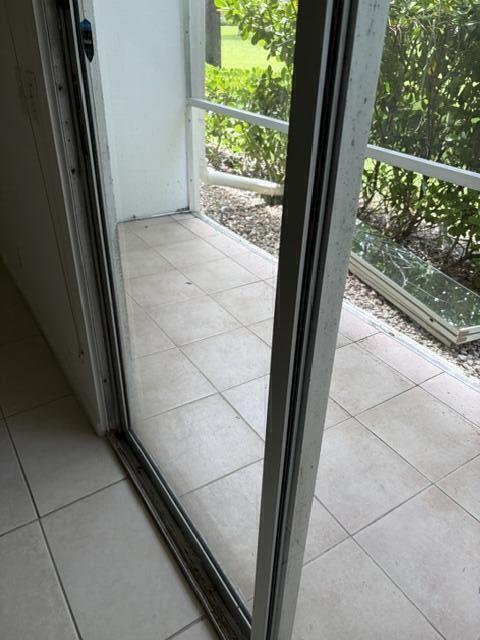 381 Mansfield J Property Photo 10