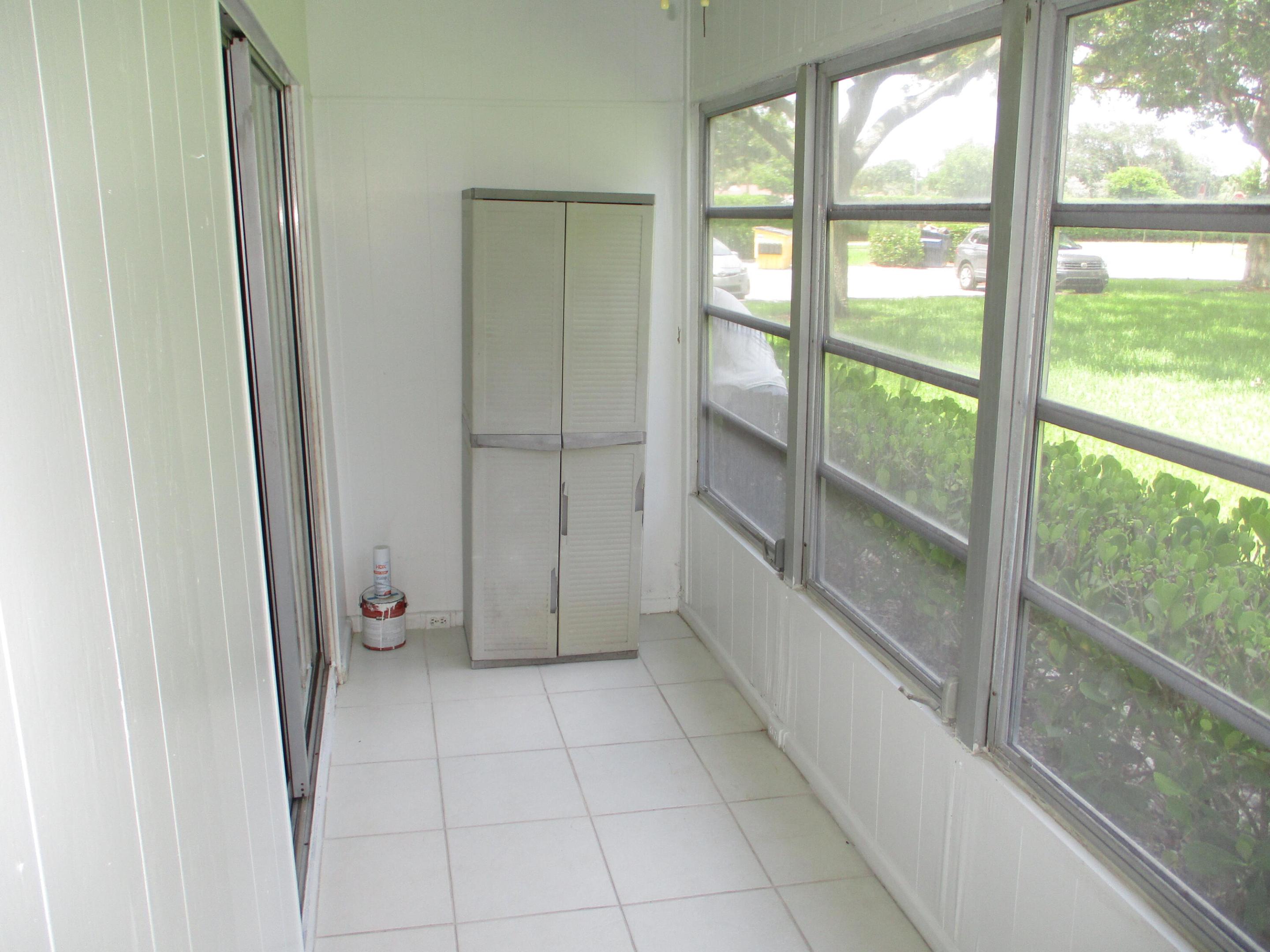 506 Mansfield M Property Photo 33