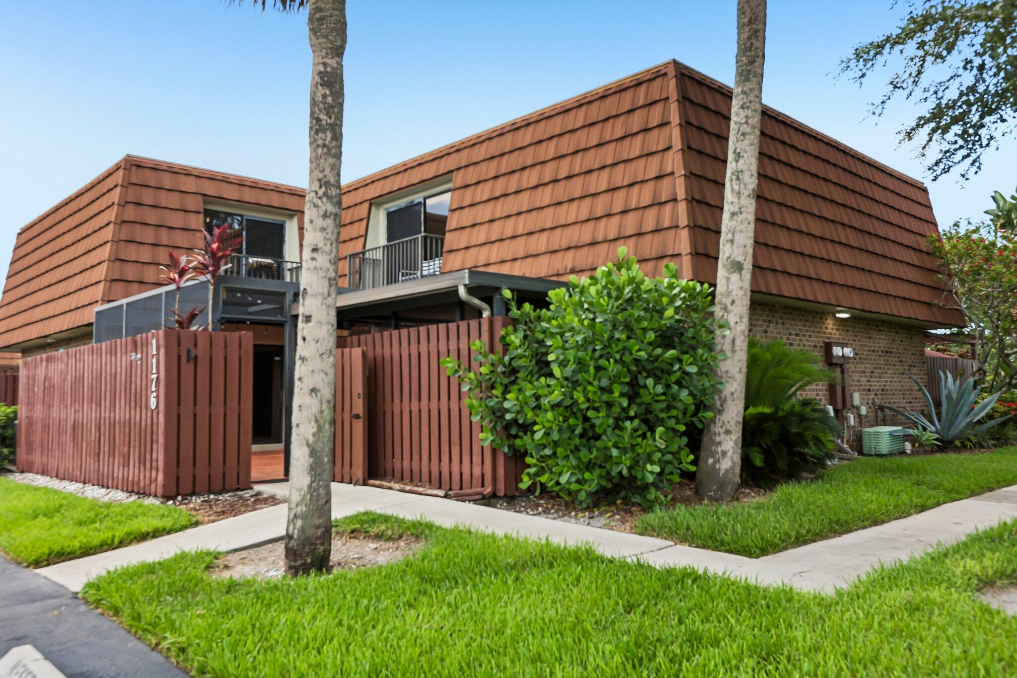 1176 Sw 118th Terrace Property Photo 1