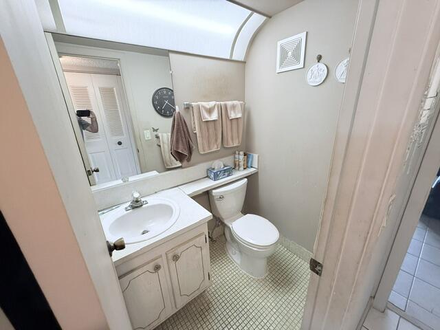76 Markham D Property Photo 5
