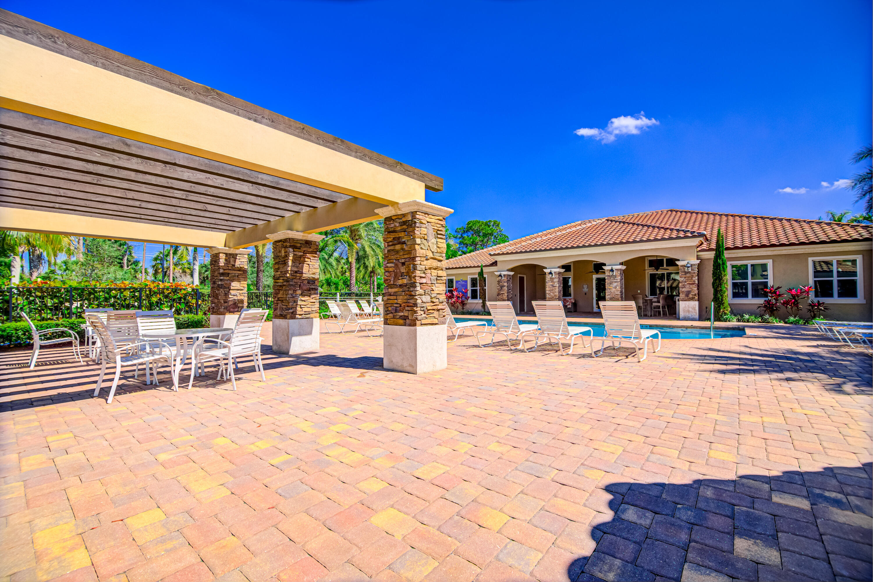 15688 Italian Cypress Way Property Photo 81