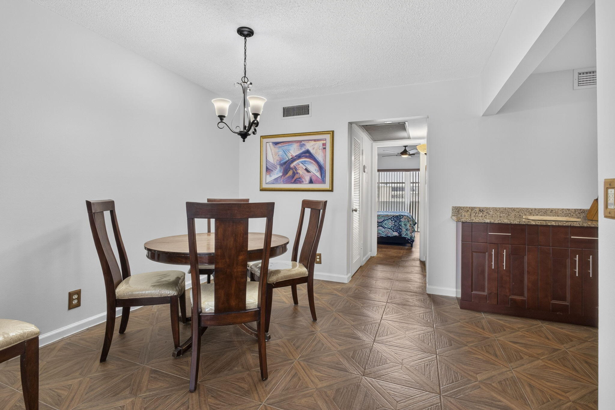 307 Wellington C Property Photo 6