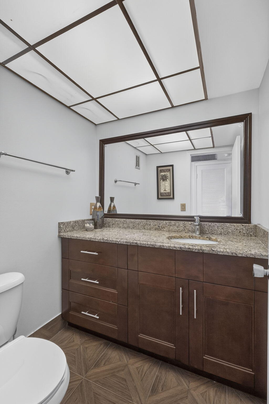 307 Wellington C Property Photo 10