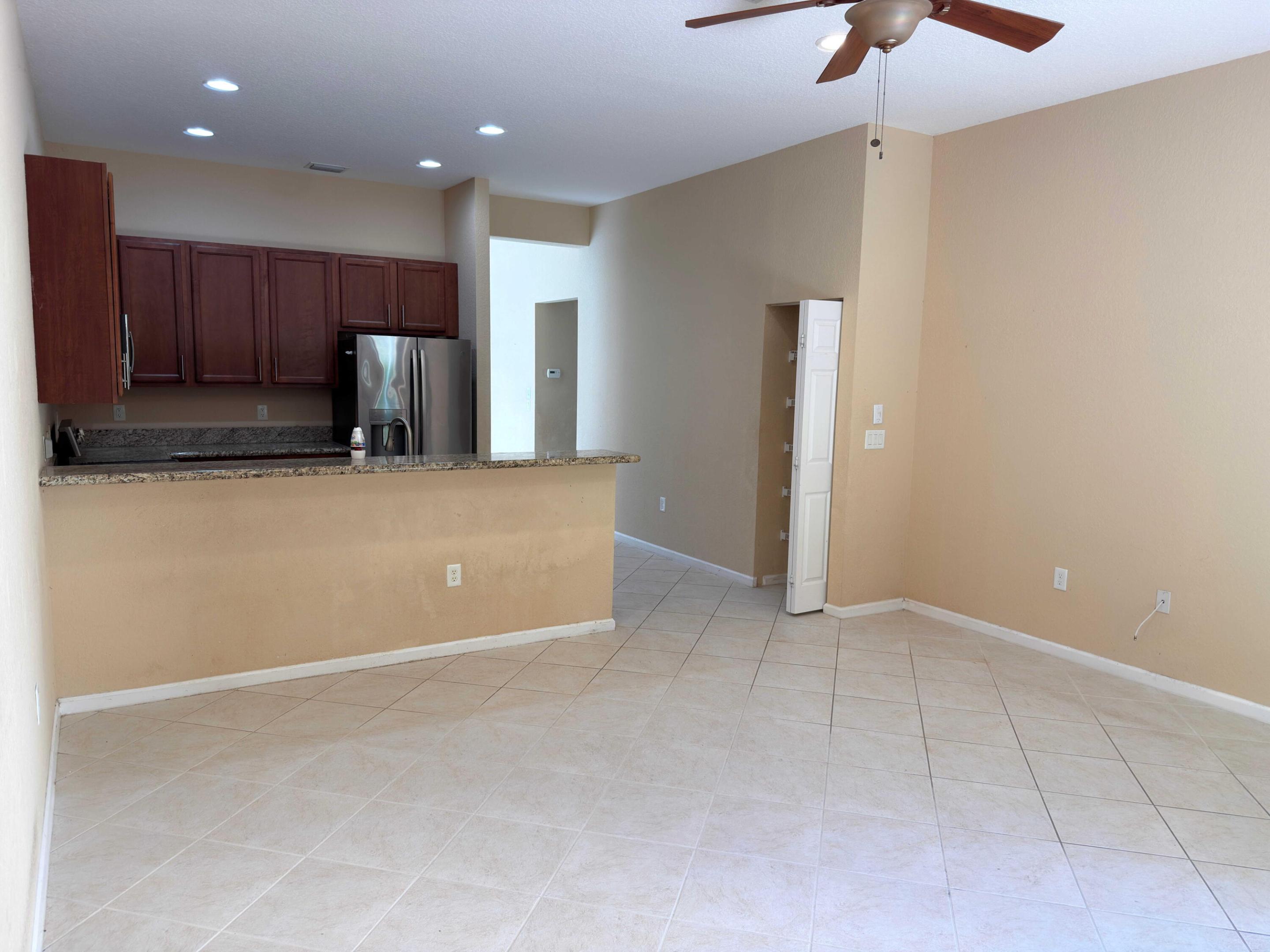 10172 White Water Lily Way Property Photo 9