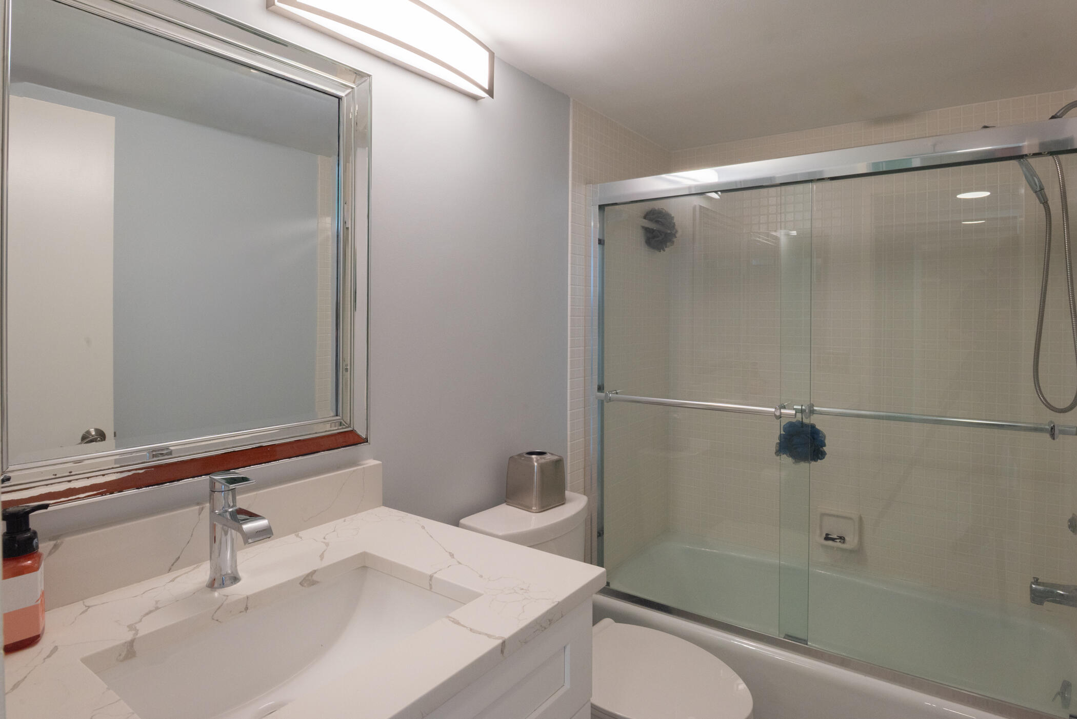 2450 Presidential Way 1405 Property Photo 27