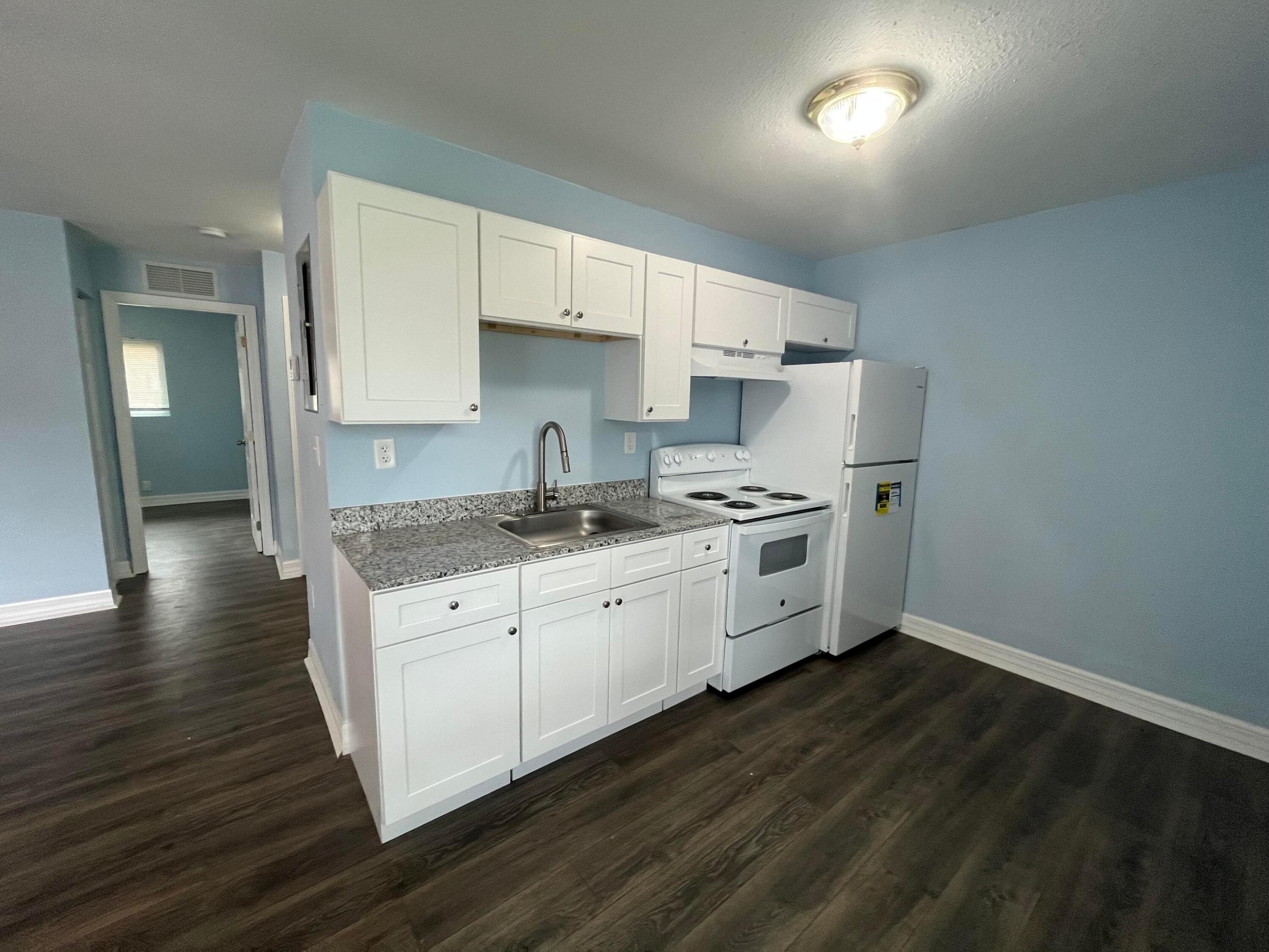 1109 NW 6th Avenue Apt 1 Property Photo 1