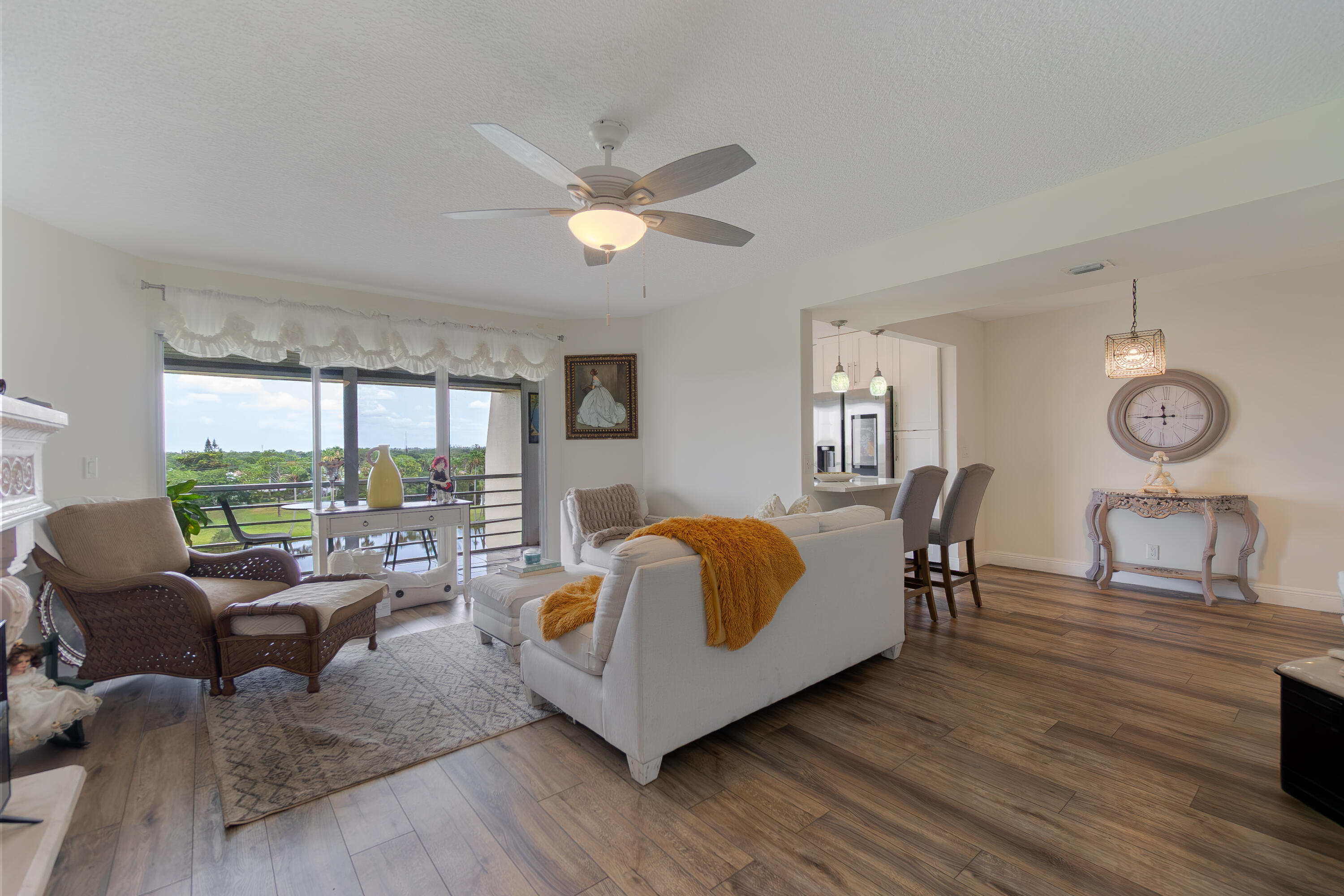 3959 Via Poinciana Drive 602 Property Photo 10