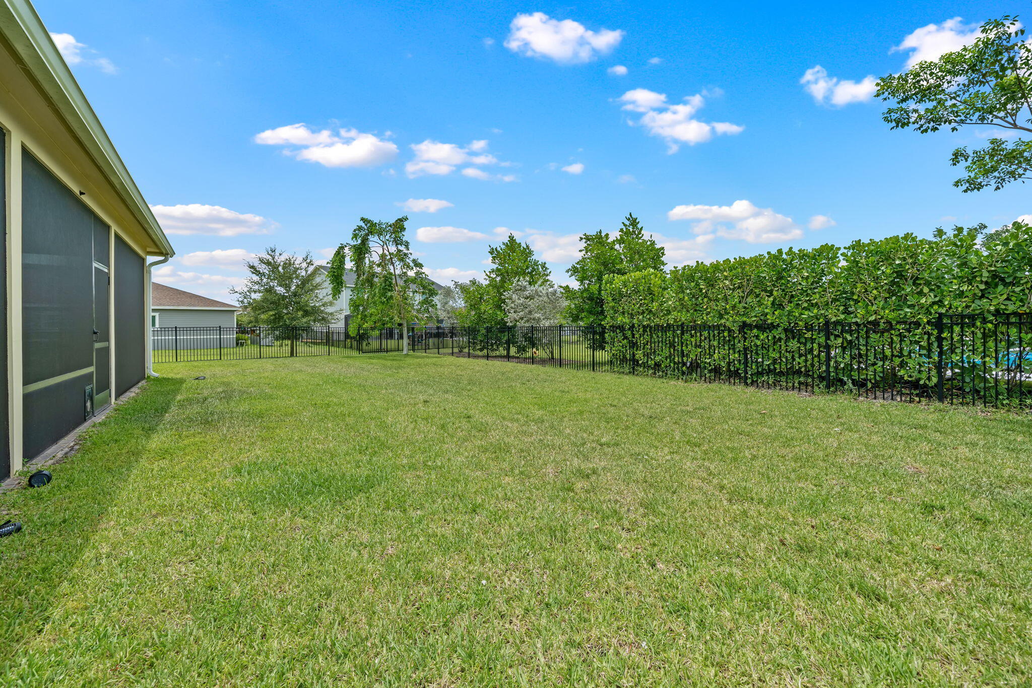 19227 Broad Shore Walk Property Photo 47