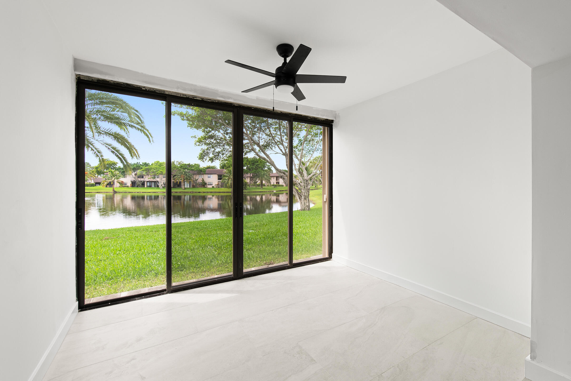 9293 Vista Del Lago 15c Property Photo 15