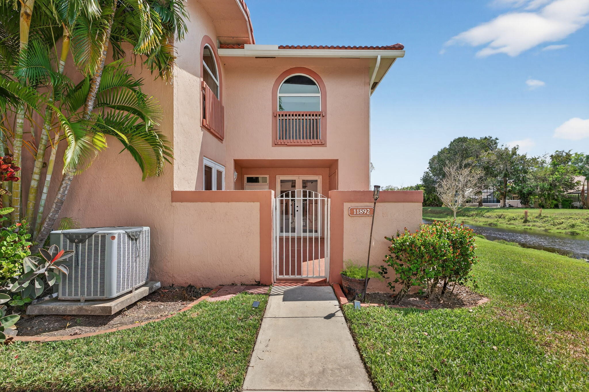 11892 Royal Palm Boulevard 11892 Property Photo 1