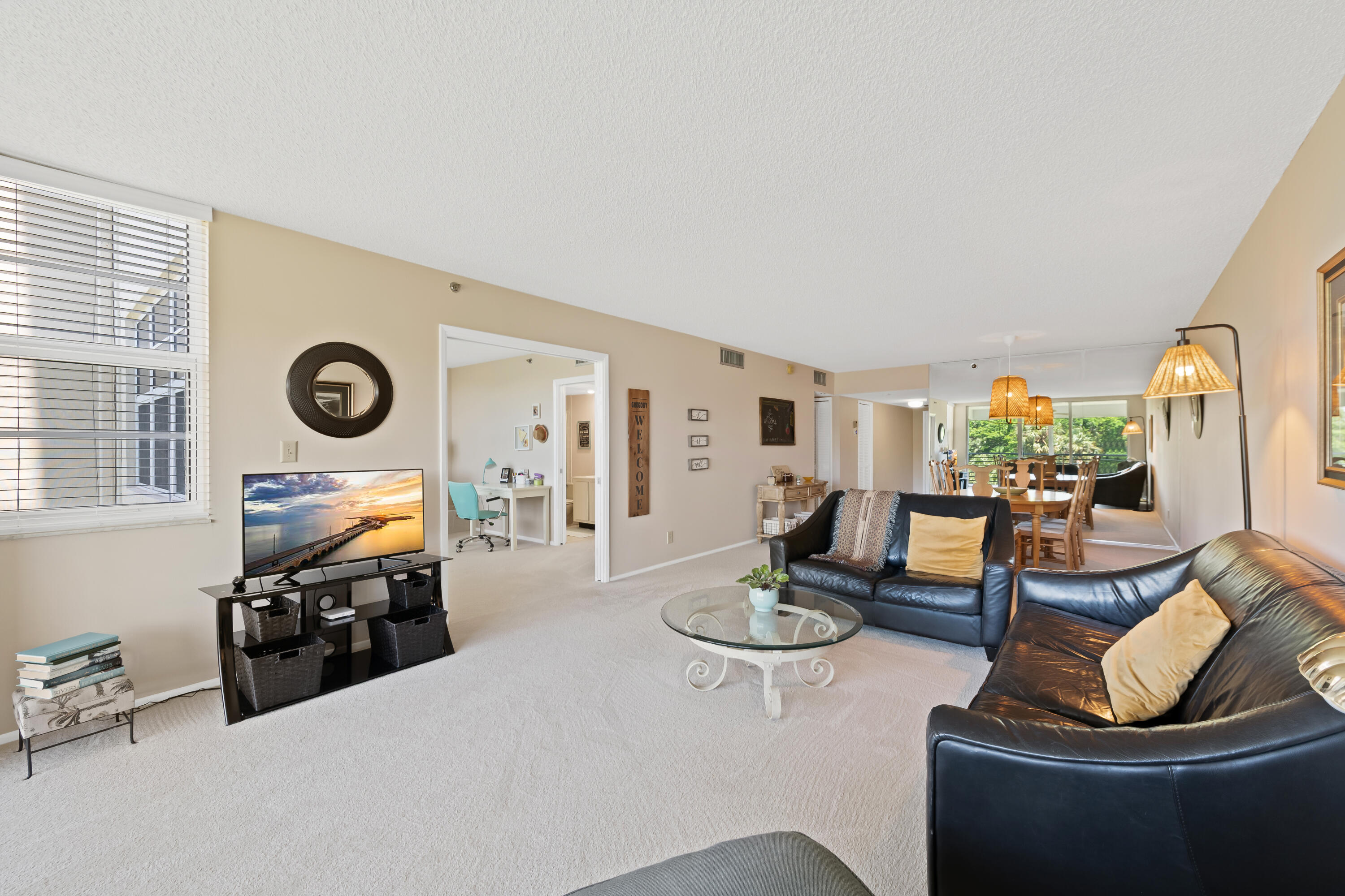 3510 Oaks Way 406 Property Photo 6