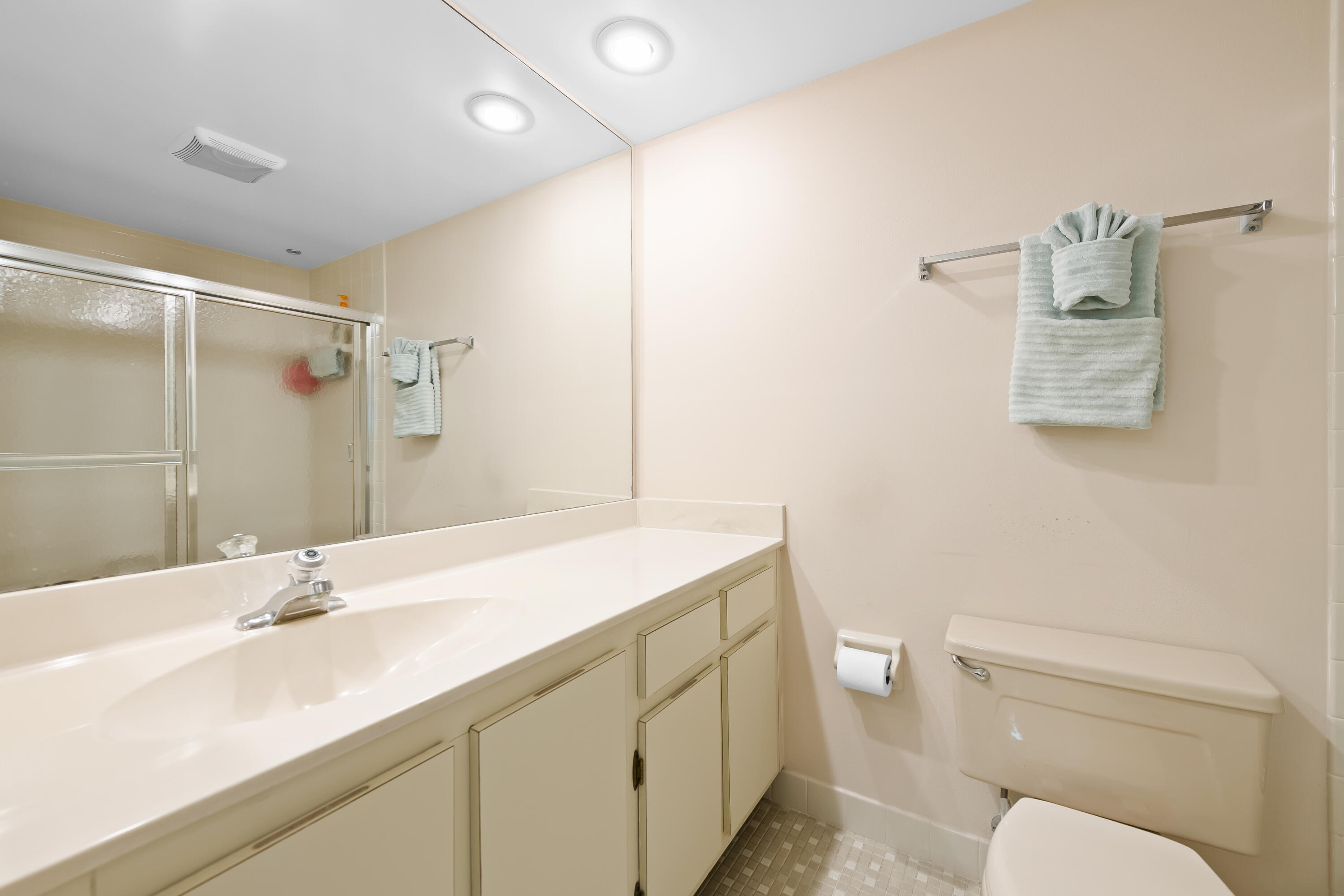 3510 Oaks Way 406 Property Photo 19