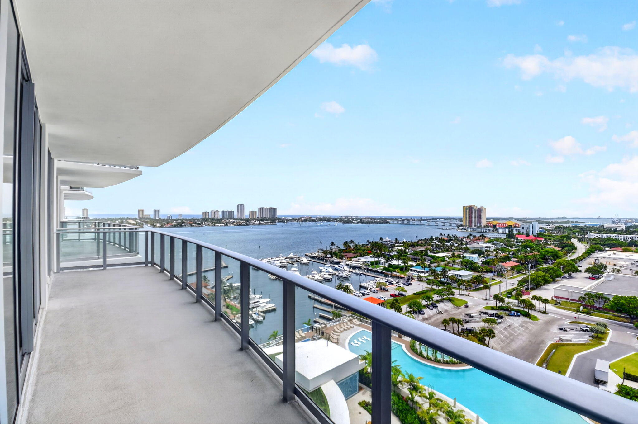 220 Lake Shore Drive 1511 Property Photo 8