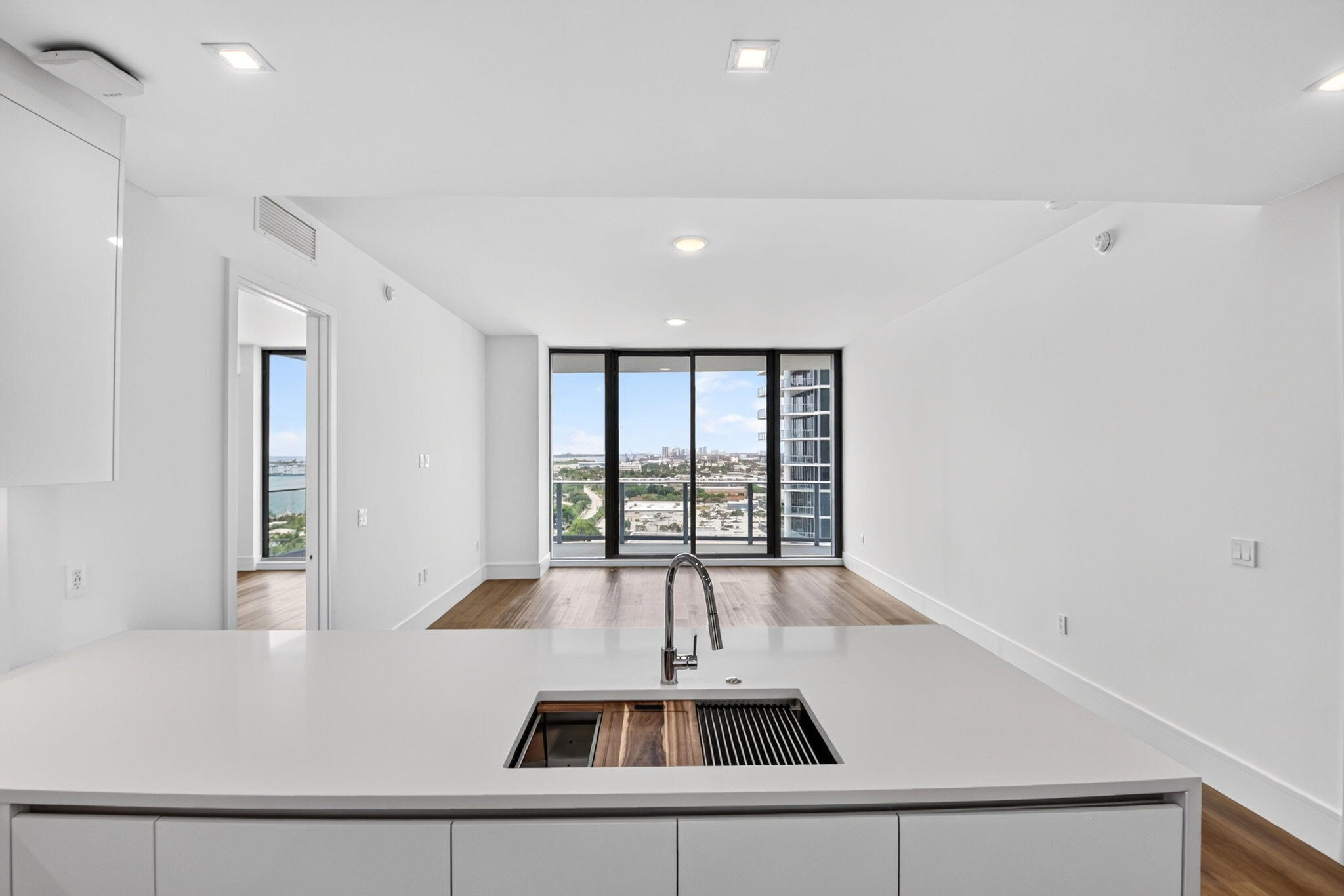 220 Lake Shore Drive 1511 Property Photo 17