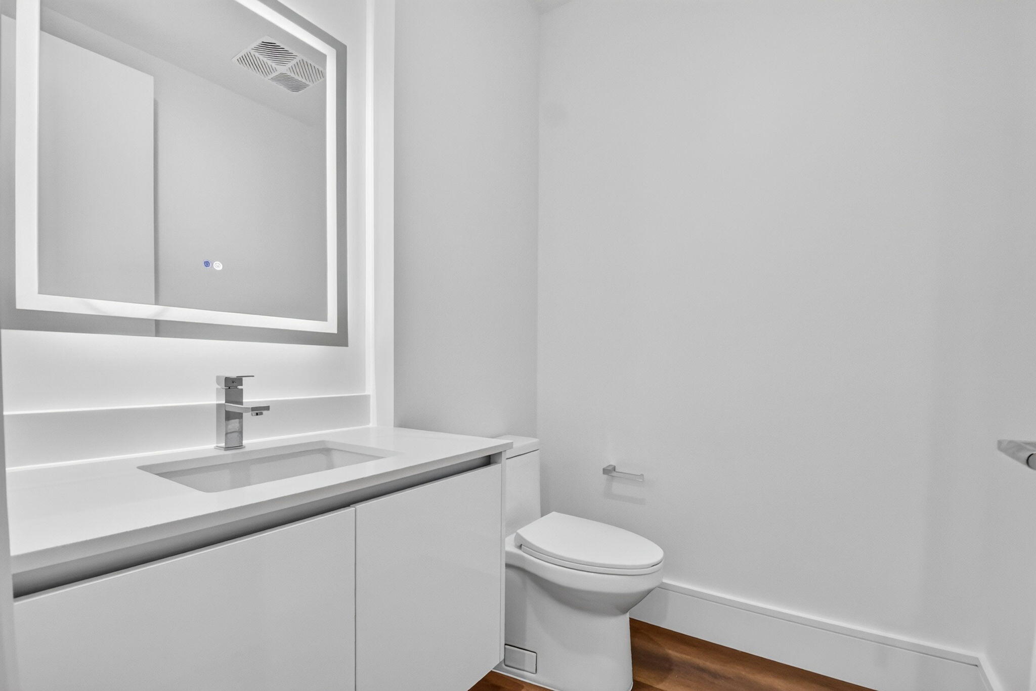 220 Lake Shore Drive 1511 Property Photo 21