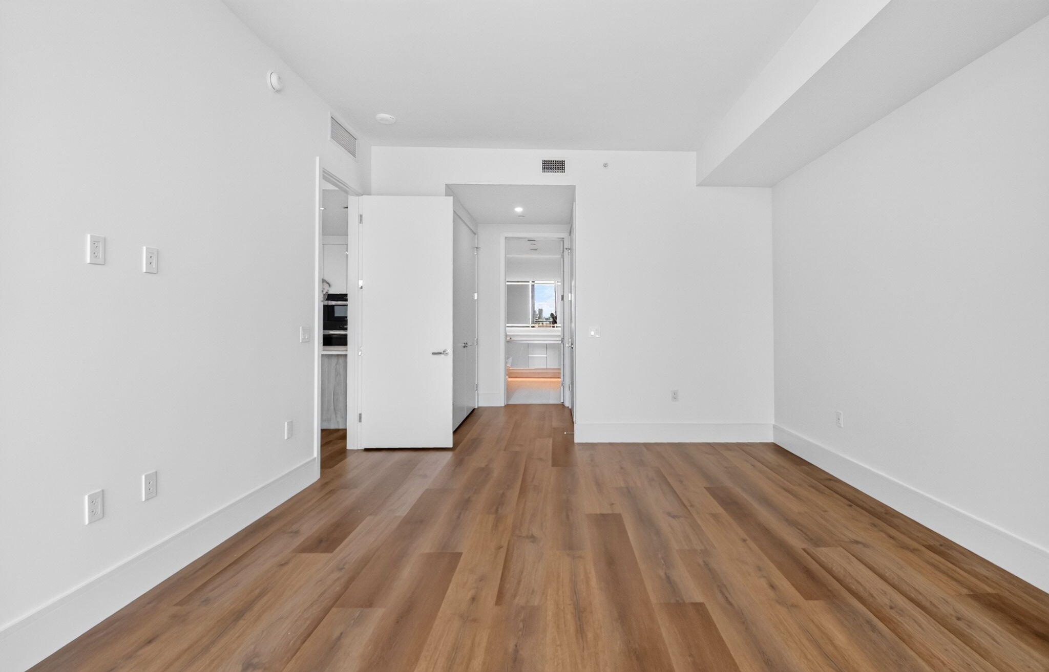 220 Lake Shore Drive 1511 Property Photo 26