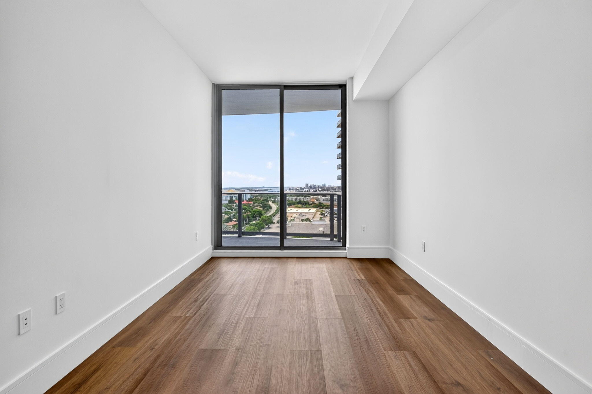 220 Lake Shore Drive 1511 Property Photo 35