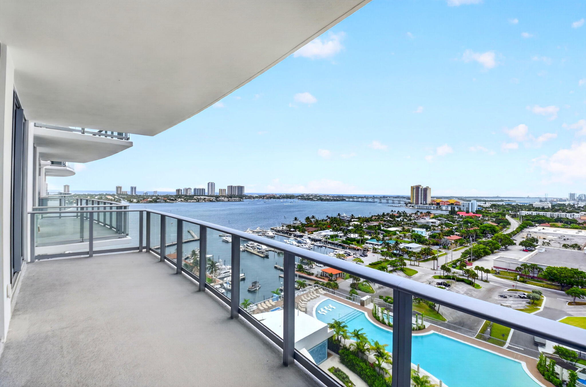 220 Lake Shore Drive 1511 Property Photo 37