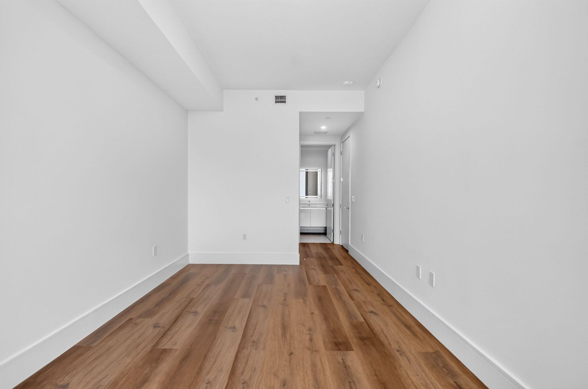 220 Lake Shore Drive 1511 Property Photo 39
