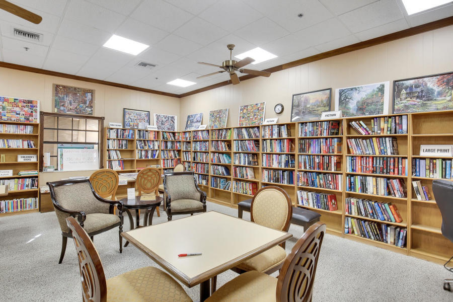 10092 Cedar Point Boulevard 204 Property Photo 65