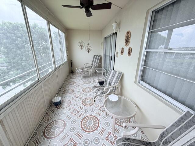 4065 Harwood E Property Photo 9