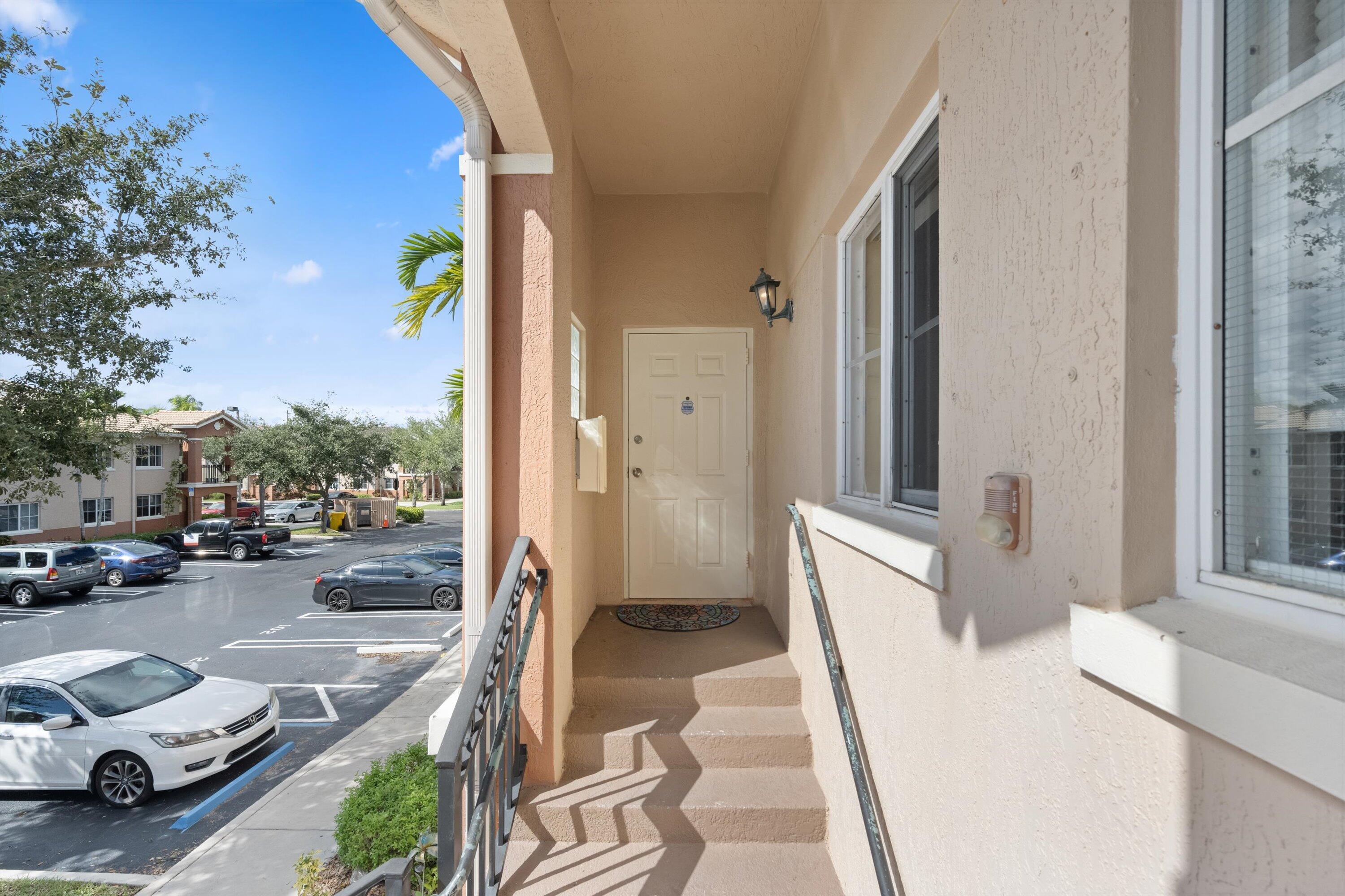 3504 Briar Bay Boulevard 202 Property Photo 2