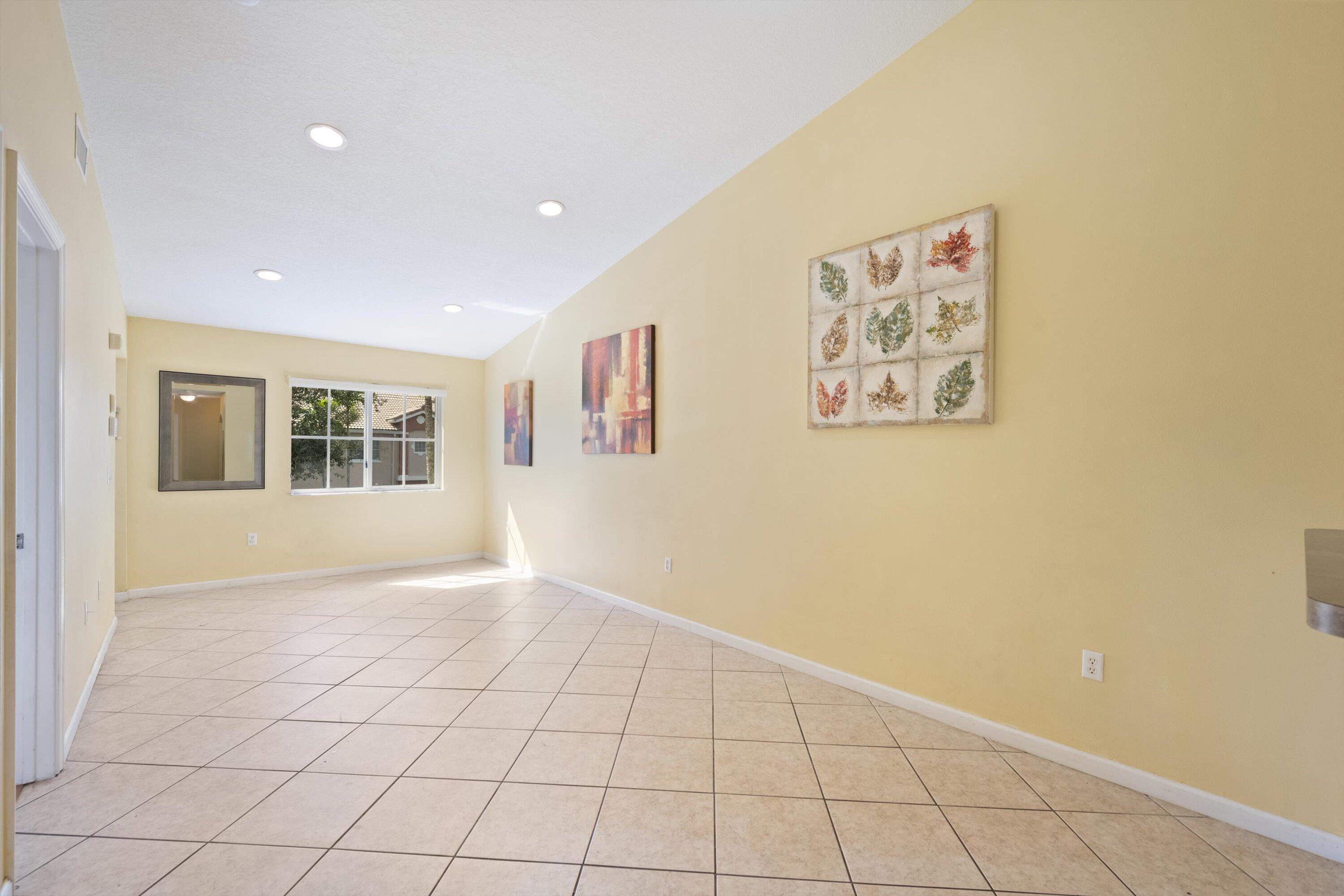 3504 Briar Bay Boulevard 202 Property Photo 4