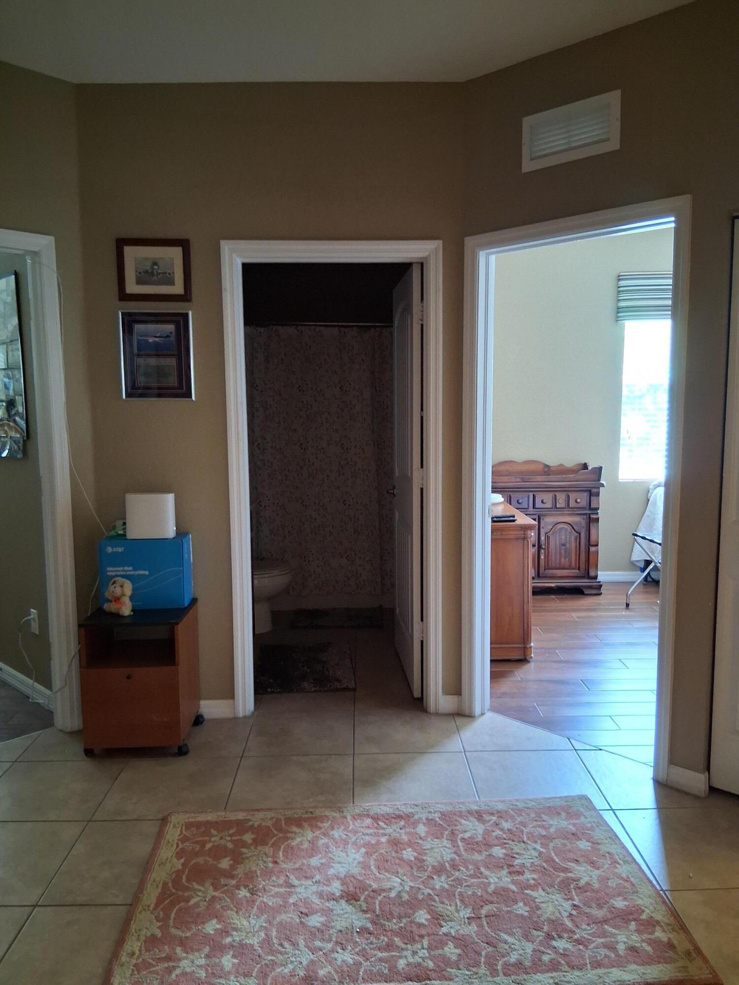 B26048060 Property Photo 4