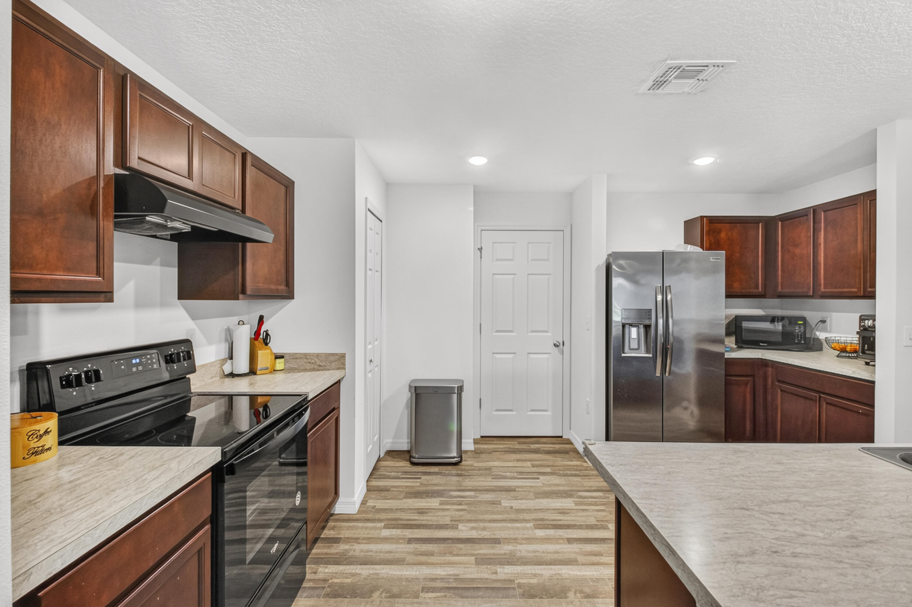2033 Sw Leafy Road Property Photo 17