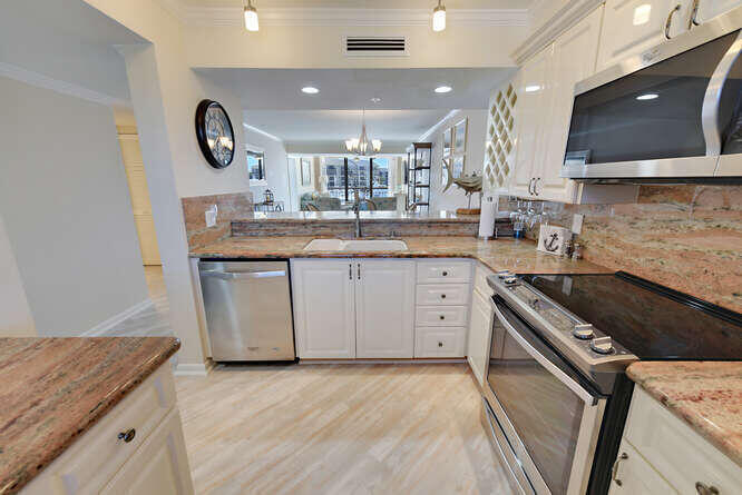 2601 Marina Isle Way 303 Property Photo 10