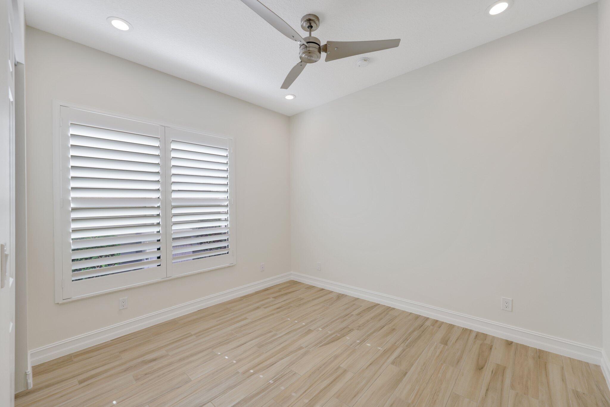 12100 Kalmar Circle S Property Photo 37
