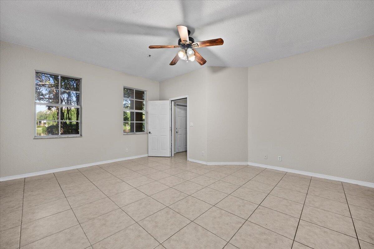 335 E Thatch Palm Circle 104 Property Photo 4