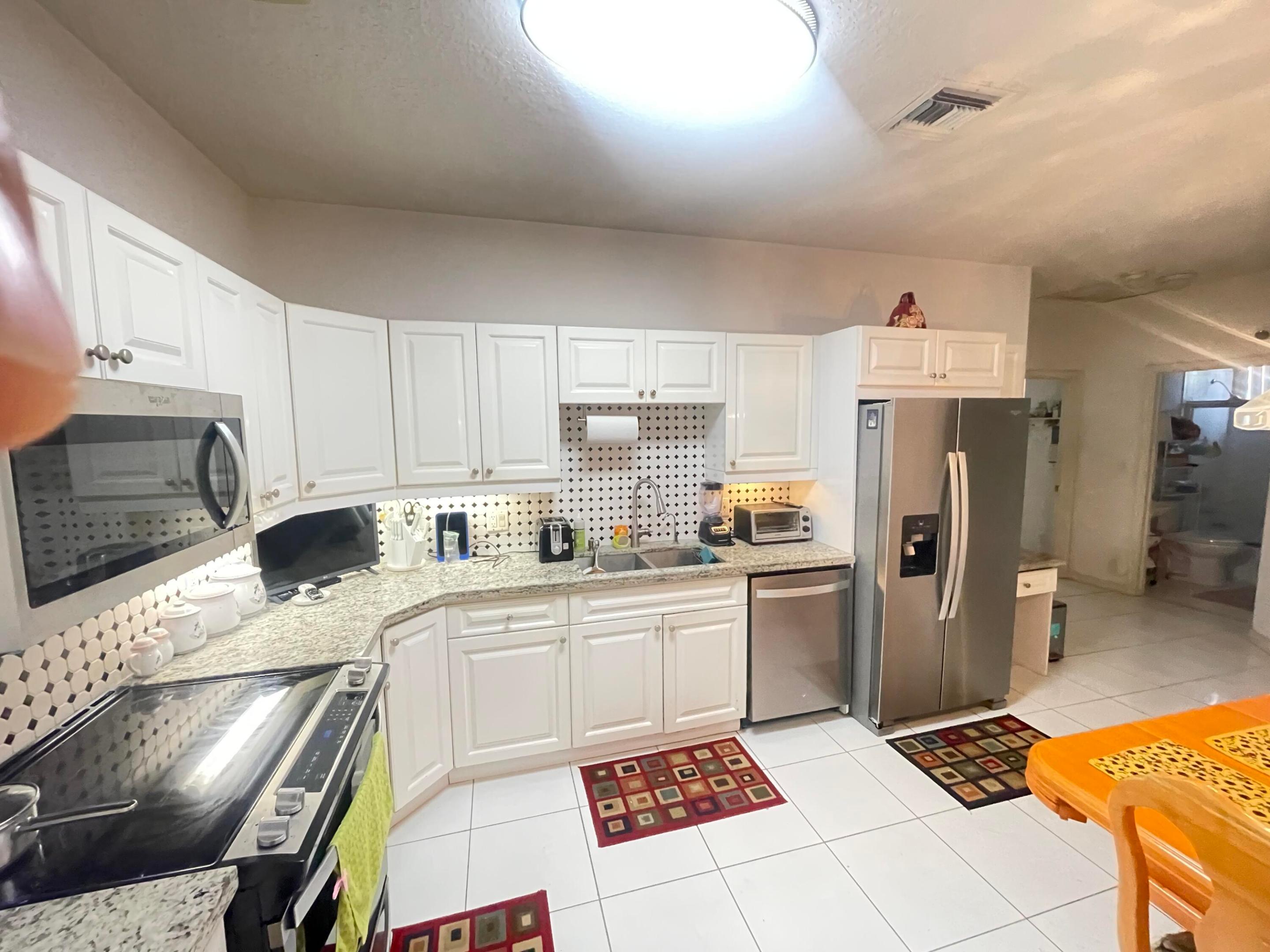 9858 Royal Palm Boulevard 3-14 Property Photo 5