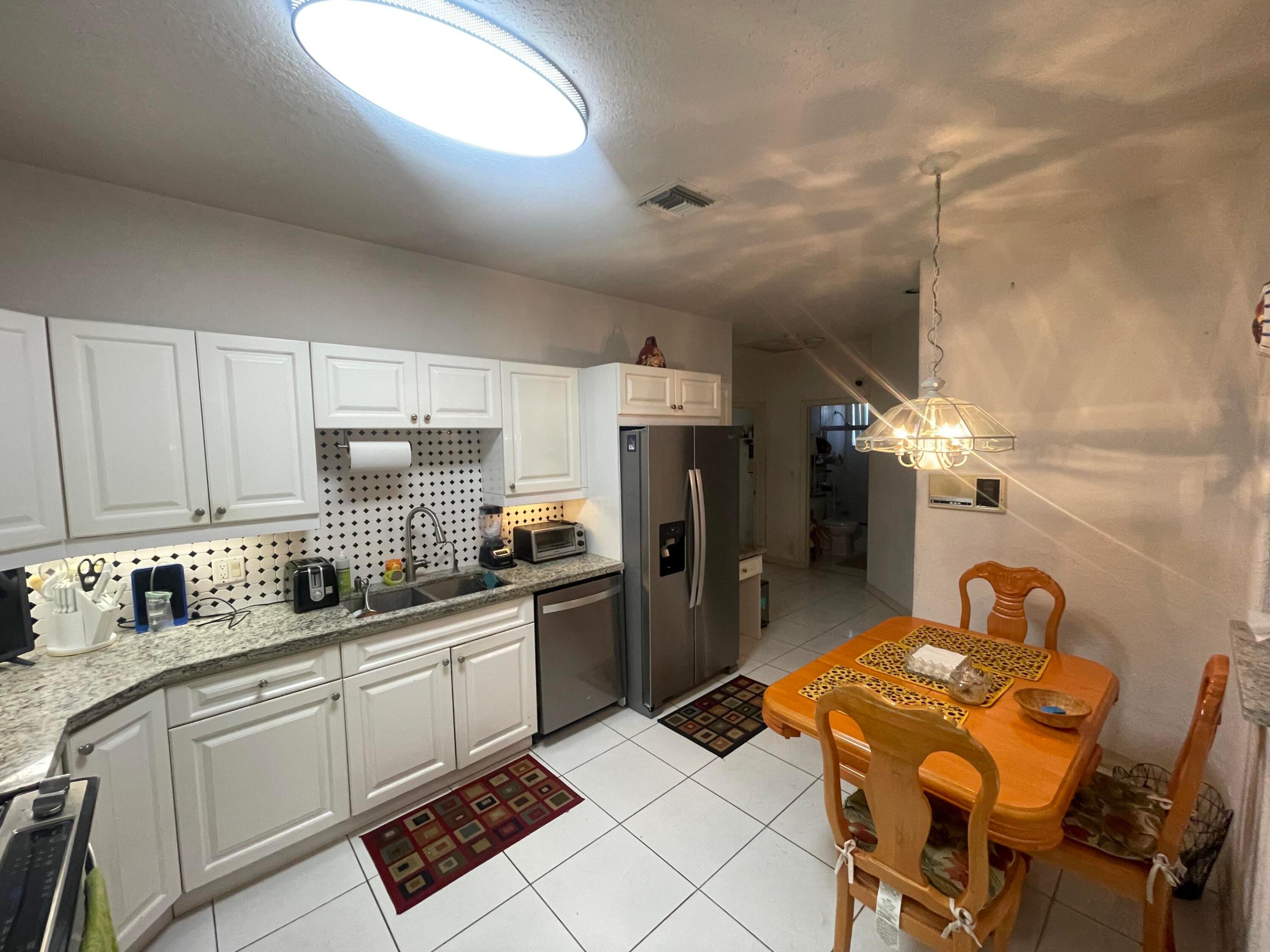 9858 Royal Palm Boulevard 3-14 Property Photo 8