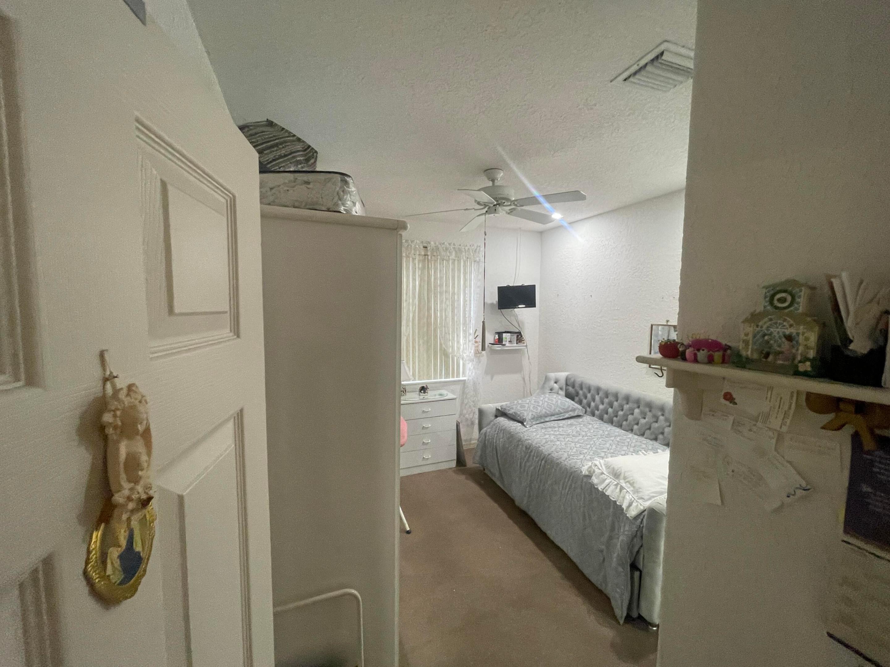 9858 Royal Palm Boulevard 3-14 Property Photo 9